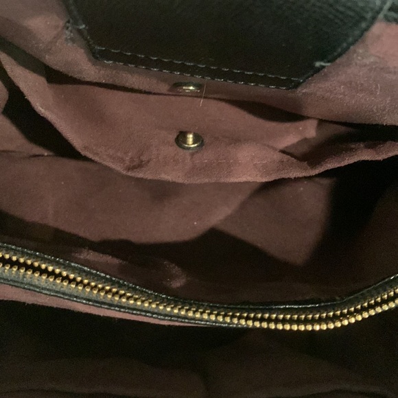 Leather coach handbag. Suede interior. - Picture 10 of 12